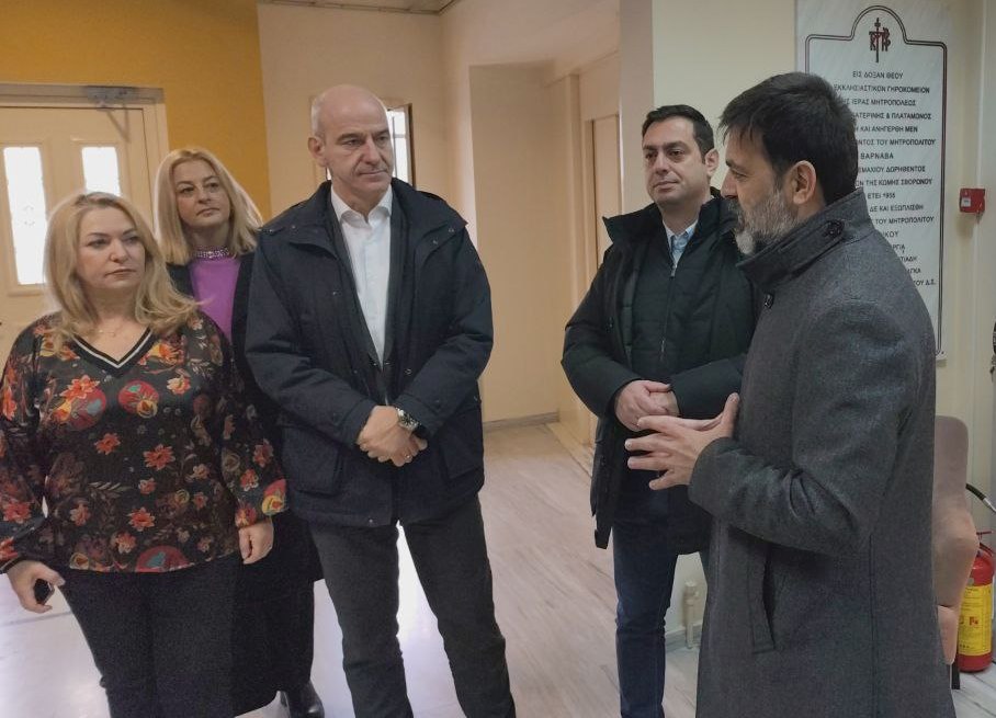 Στη νέα πτέρυγα του Εκκλησιαστικού Γηροκομείου ξεναγήθηκαν οι βουλευτές Πιερίας και η Ελ. Σώκου (vid)