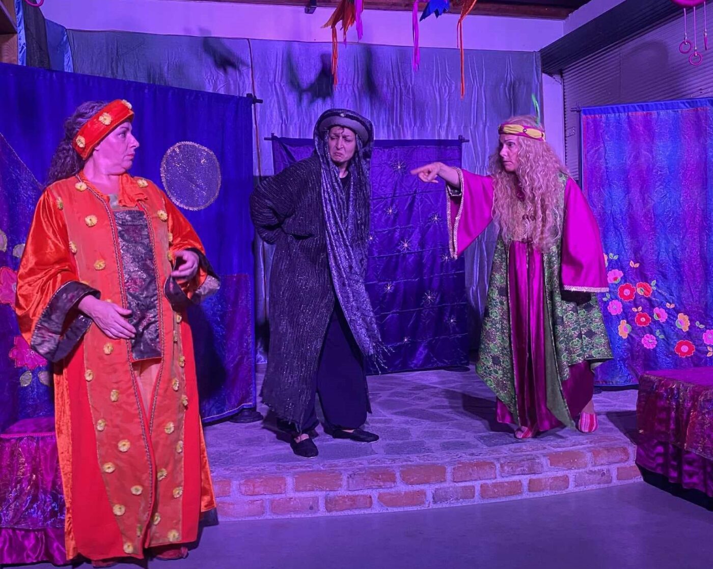 “Η Φεγγαροφωτισμένη” από το Θέατρο Πήγασος