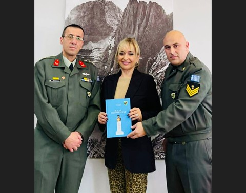 Εθιμοτυπική επίσκεψη του νέου Διοικητή των ΚΑΑΥ Λεπτοκαρυάς στην Αντιπεριφερειάρχη Πιερίας