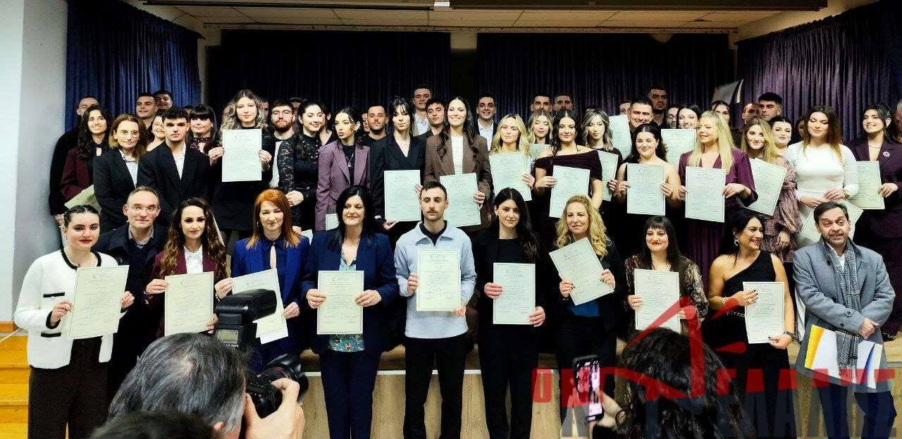 Κατερίνη: Χαμόγελα και συγκίνηση στην ορκωμοσία των τελειόφοιτων (84 φωτό + video)