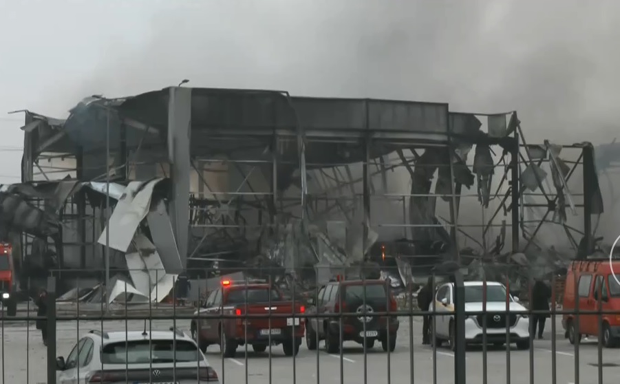 Τρίκαλα: Τέσσερις νεκρές και μία αγνοούμενη μετά από έκρηξη σε εργοστάσιο