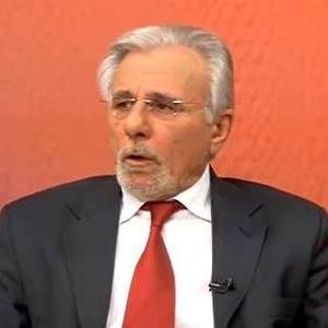 Σπύρος Καρατζαφέρης: Πέθανε ο δημοσιογράφος και αδελφός του Γιώργου Καρατζαφέρη