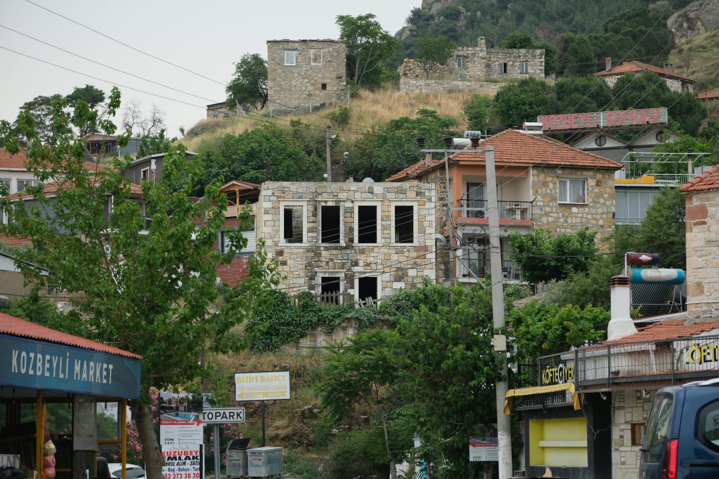 Φορολογική κατοικία: Τι πρέπει να προσέχουν όσοι εργάζονται εκτός Ελλάδας