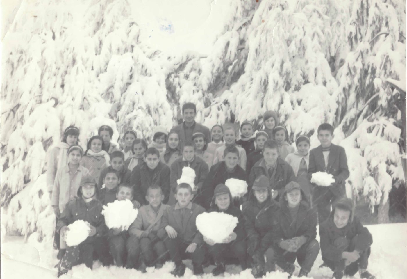 Όταν το χιόνι δεν έκλεινε τα σχολεία… | Του Δημήτρη Χλεμέ