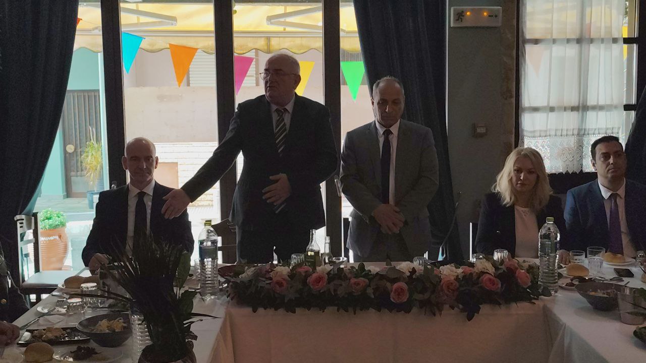 Σ. Χιονίδης: Στρατηγική επιλογή η ενίσχυση της περιφέρειας – Το έργο αντικατάστασης του δικτύου ύδρευσης στο Αιγίνιο