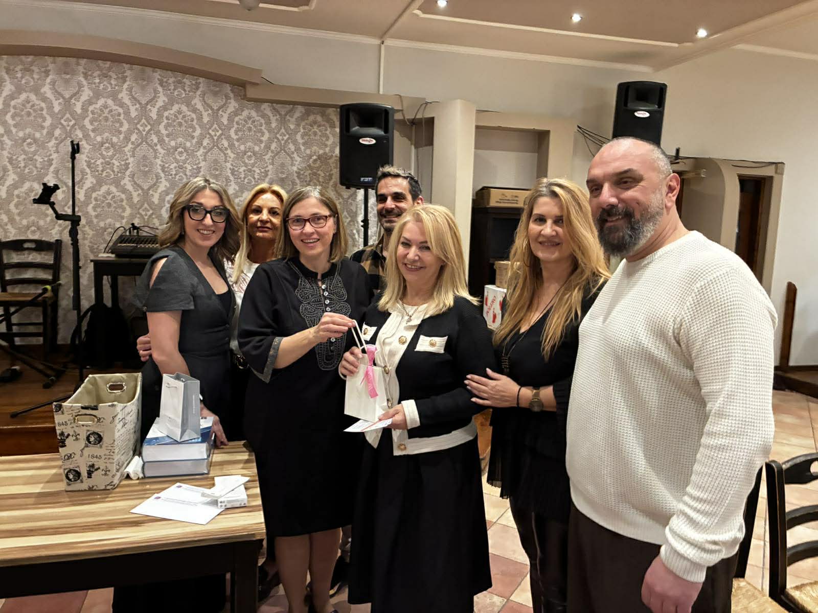 Κοπή πρωτοχρονιάτικης πίτας του Συλλόγου Ιδιοκτητών Κέντρων Ξένων Γλωσσών Πιερίας