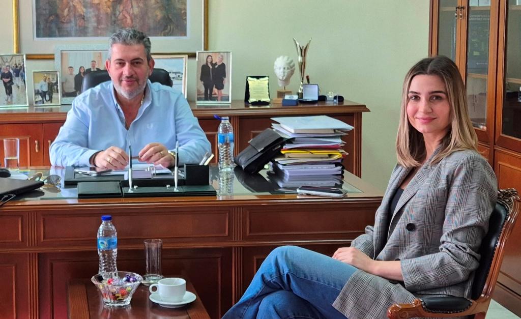 Συνάντηση του Προέδρου του ΕΒΕ με την Περιφερειακή Σύμβουλο Άν. Τζήκα