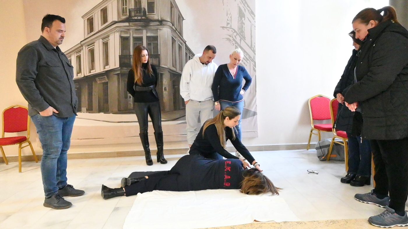 ΕΚΑΒ: Σεμινάριο ΚΑΡΠΑ στους υπαλλήλους καθαριότητας του Δήμου Κατερίνης