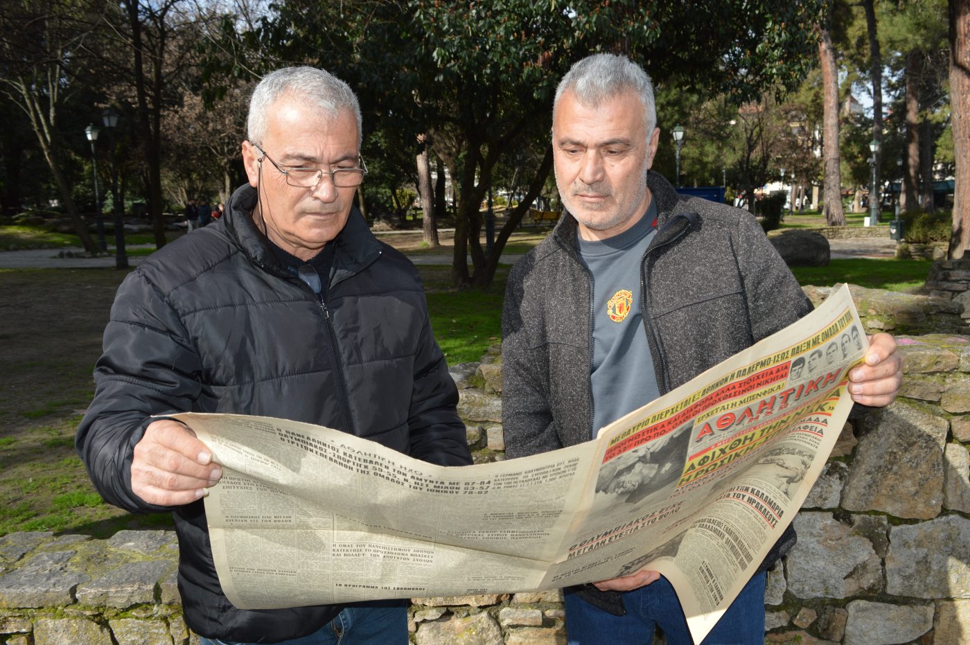 Οι συλλέκτες αδελφοί Ξενίδη εμπλουτίζουν το πολύτιμο αρχείο τους