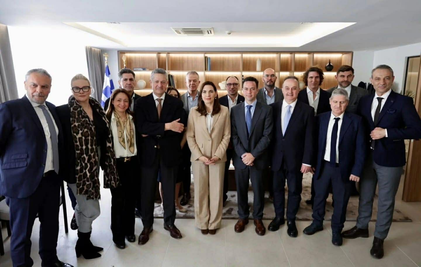 ΠΟΞ: Πρώτη συνεδρίαση για τη νέα χρονιά, παρουσία της Όλγας Κεφαλογιάννη